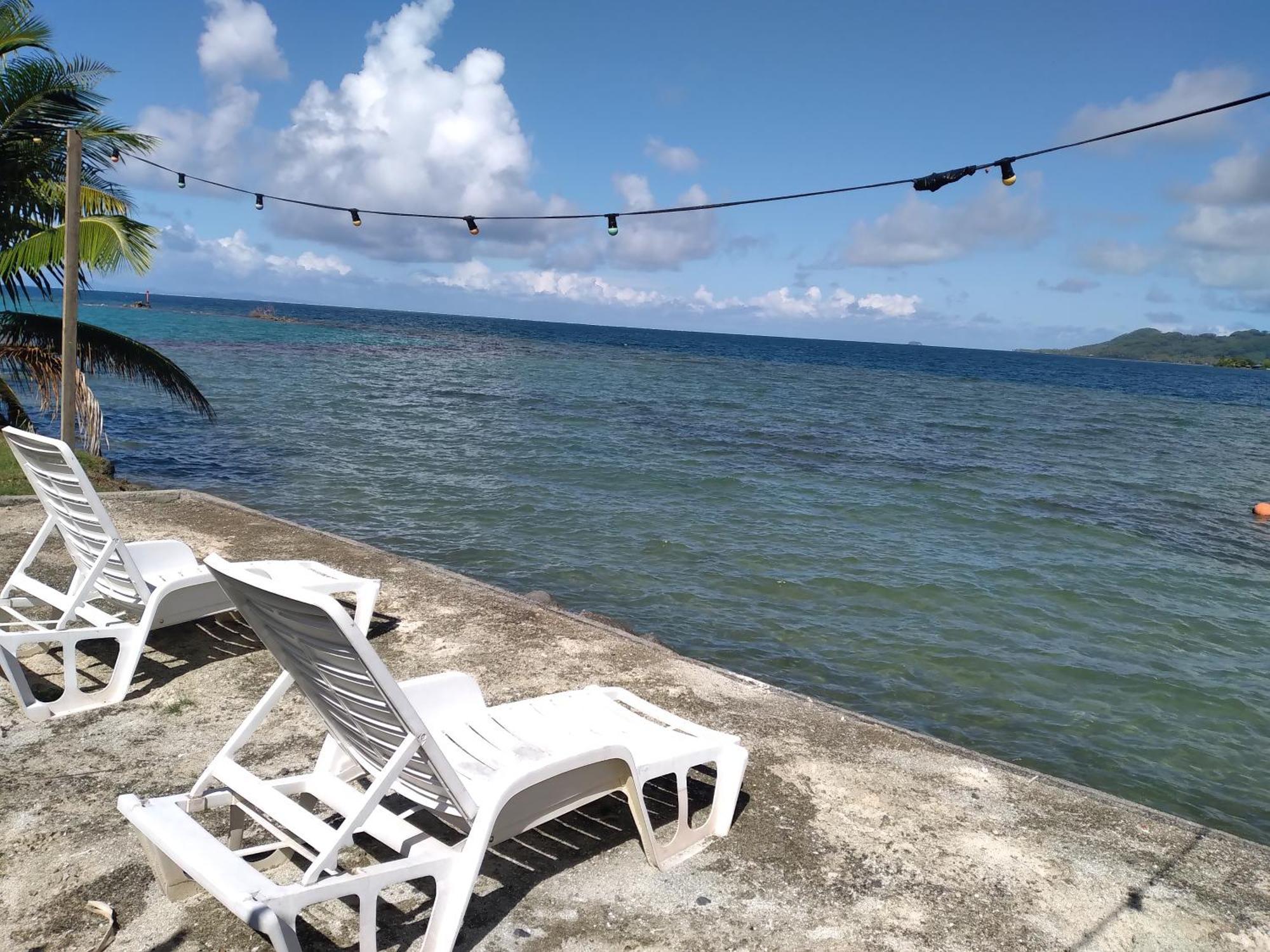Villa De La Baie Raiatea - Bord De Mer Uturoa Exterior photo